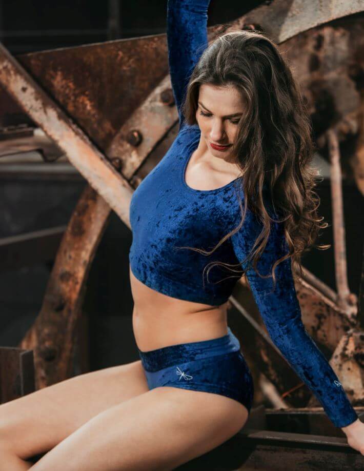 Velvet Sport Crop Top – Pavi - Image 22